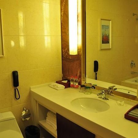 Suzhou Jia Sheng Palace Hotel Room photo